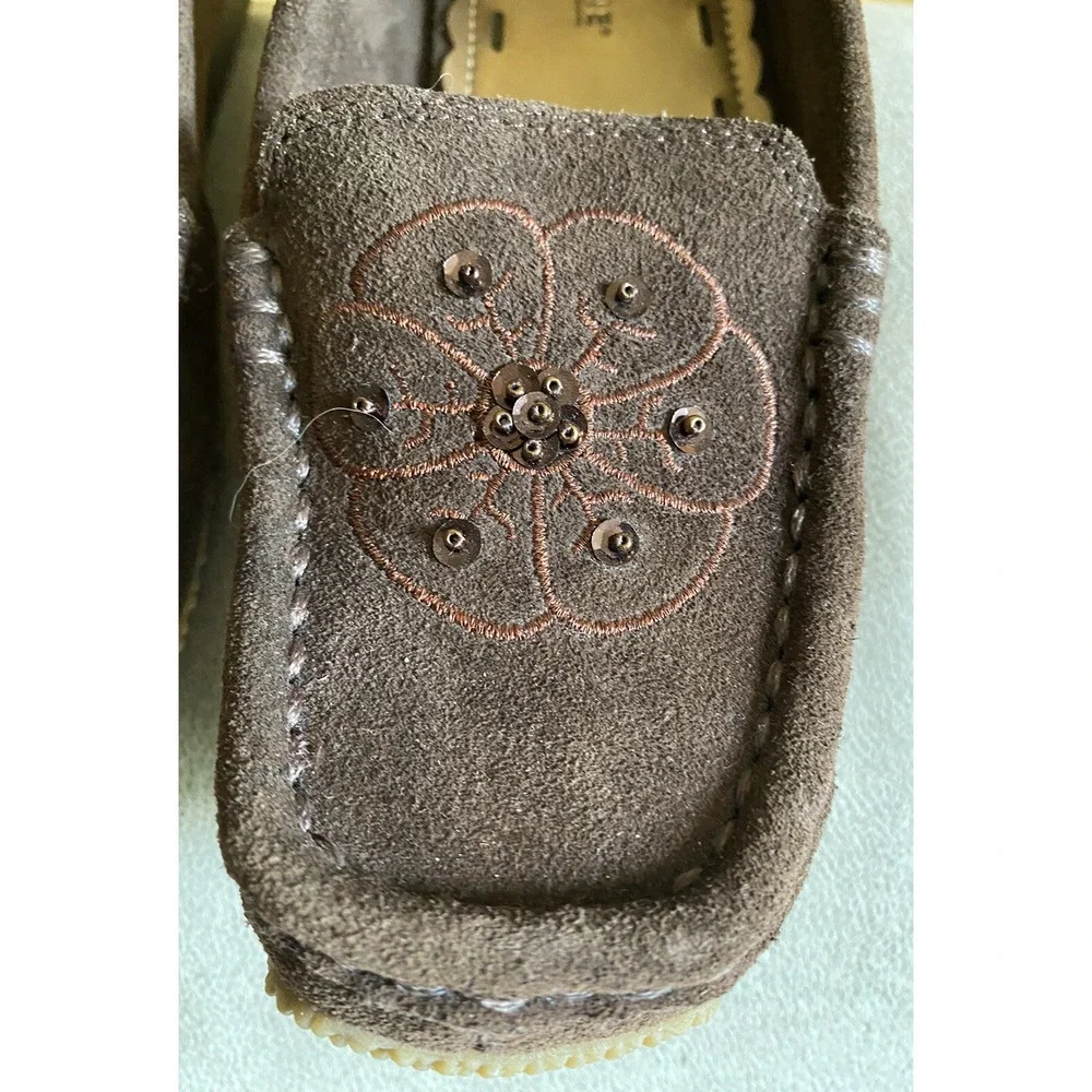 Predictions Loafers Slip On Shoes Suede Leather Beaded Brown Womens Size 6 NWT